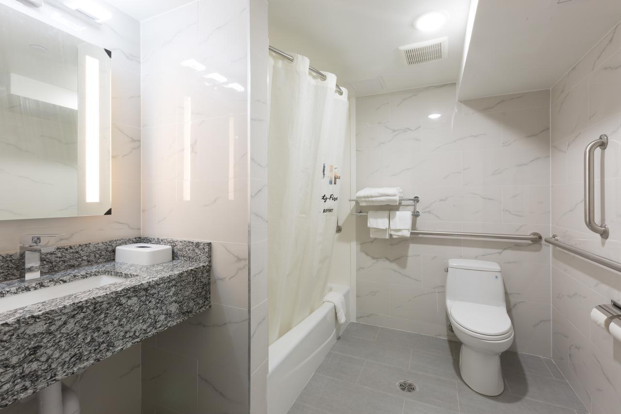 Hotel Ninety Five - Jfk Airport New York Luaran gambar